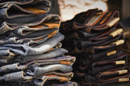 Quanto costa produrre un paio di jeans