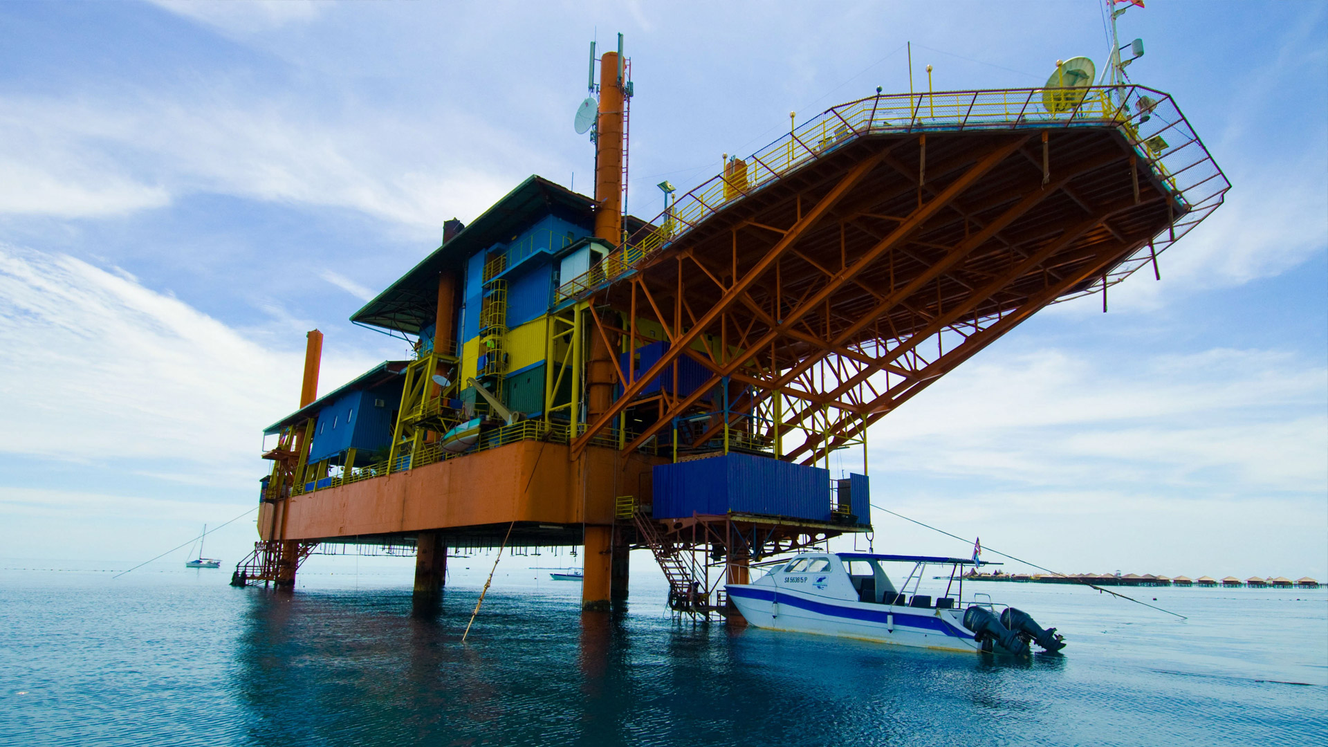 I 7 hotel più strani del mondo Seaventures Dive Resort Malesia